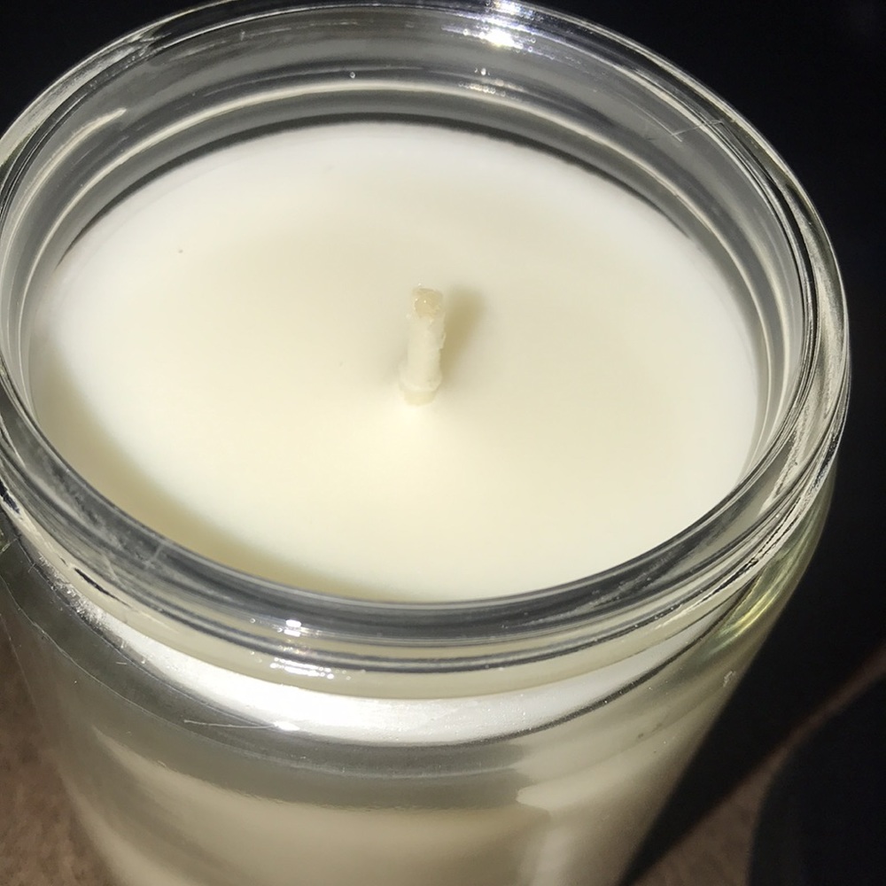 NWT Bath & Body Works Vanilla Bean Noel Candle - Picture 6 of 6